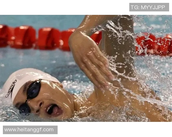 游泳明星的光辉历程与竞技精神：从池中霸主到全民偶像的蜕变之路